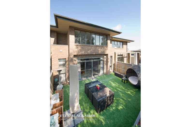 "Horizons" 7/80 Newdegate Street Deakin "Horizons" 7/80 Newdegate Street Deakin