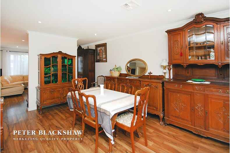 98 Eileen Good Street Greenway 98 Eileen Good Street Greenway