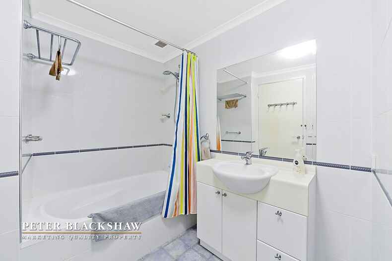 305/107 Canberra Avenue Griffith 305/107 Canberra Avenue Griffith