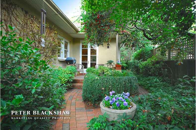 9 Geerilong Gardens Reid 9 Geerilong Gardens Reid