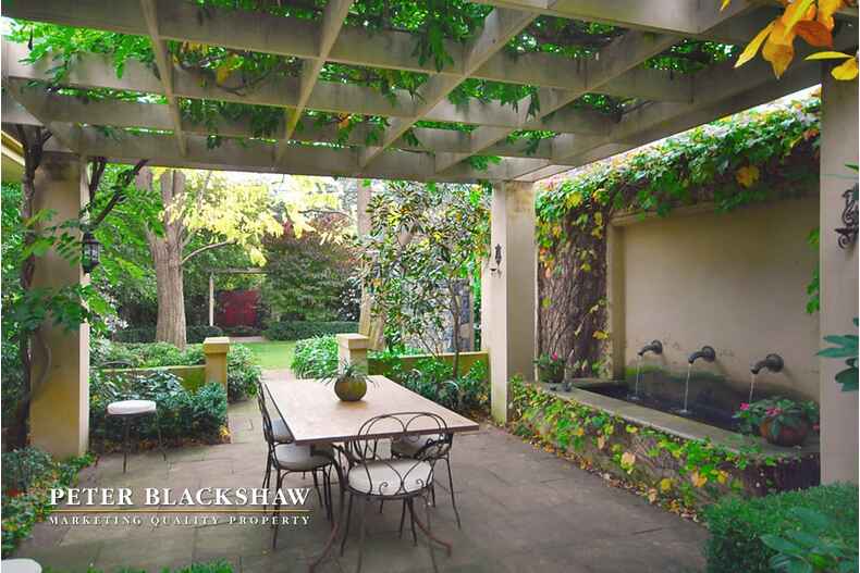 9 Geerilong Gardens Reid 9 Geerilong Gardens Reid