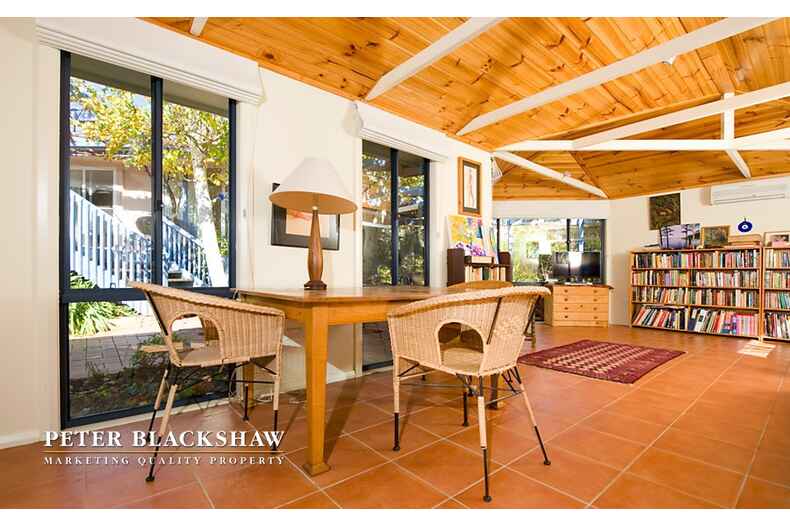 10 Propsting Street Curtin 10 Propsting Street Curtin