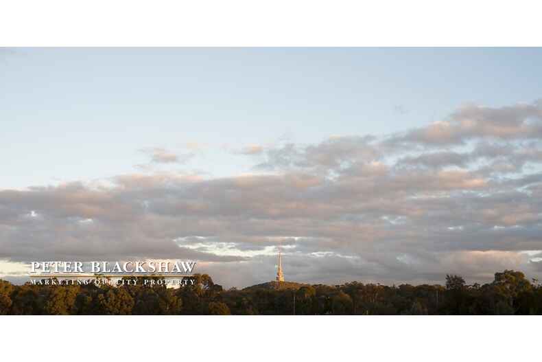 110/8 Baudinette Circuit Bruce 110/8 Baudinette Circuit Bruce