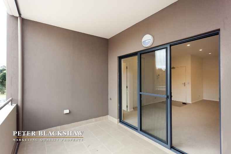 "Domain on the Park" 28/29-31 State Circle Deakin "Domain on the Park" 28/29-31 State Circle Deakin