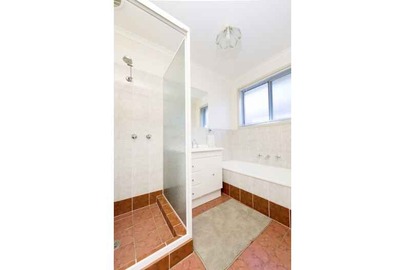 14 Finey Close Dunlop 14 Finey Close Dunlop