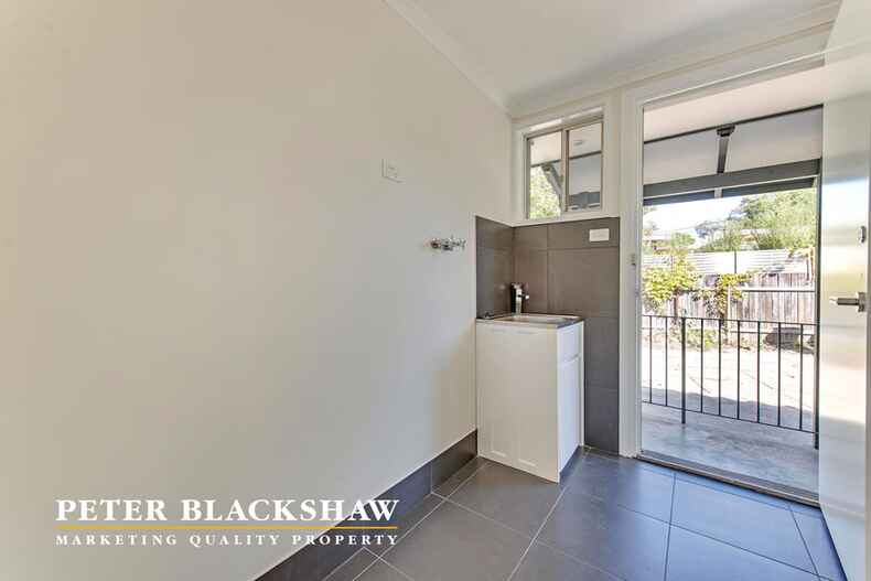 28 Salsola Street Rivett 28 Salsola Street Rivett