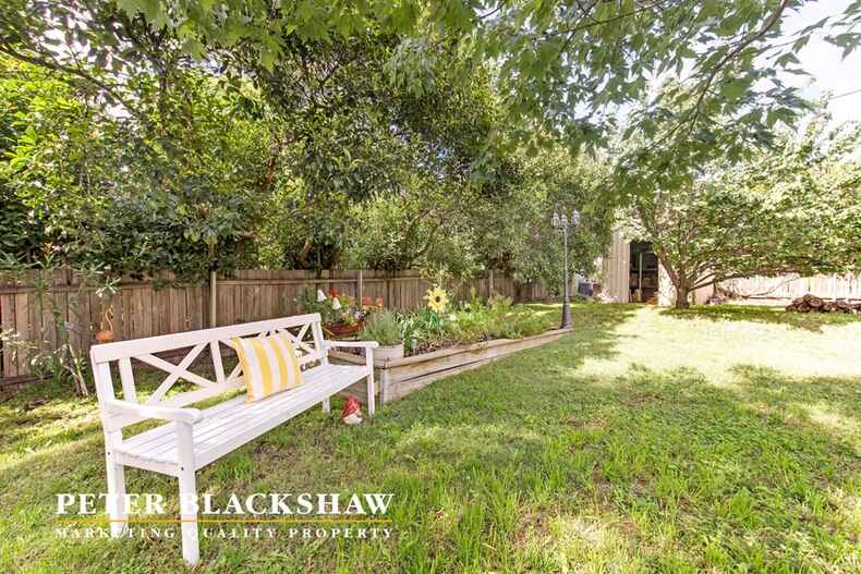 8 Denehy Place Gowrie 8 Denehy Place Gowrie