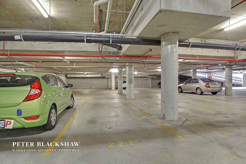 Lot 25/Carnaby East 221/100 Gungahlin Place Gungahlin