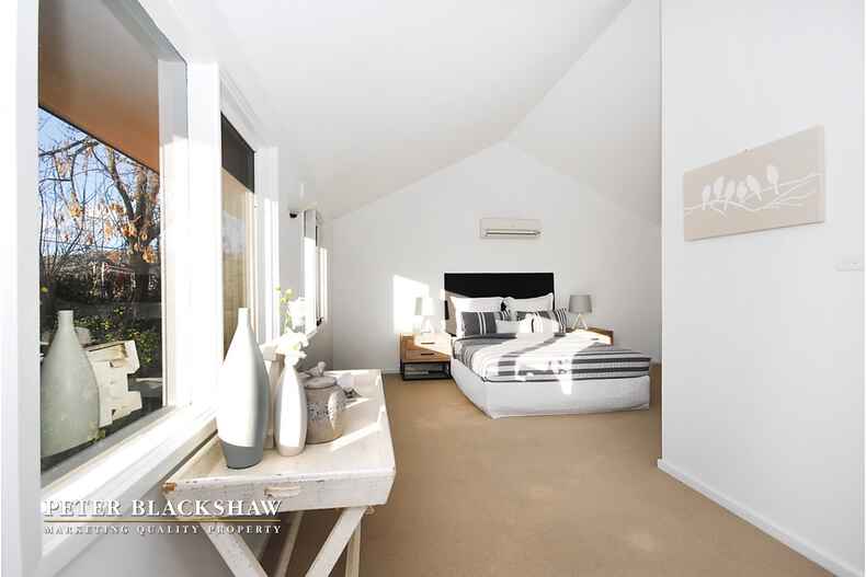 12 Glossop Crescent Campbell 12 Glossop Crescent Campbell