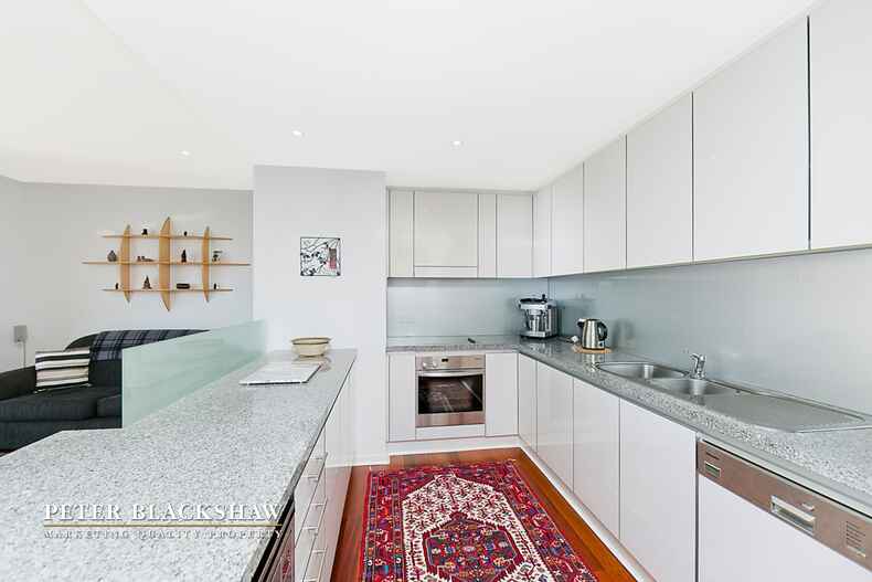 46/45 Blackall Street Barton