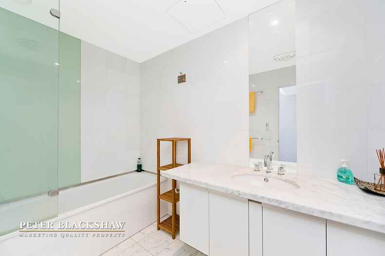 46/45 Blackall Street Barton