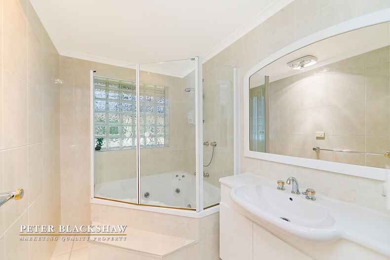 3 Galway Place Deakin 3 Galway Place Deakin