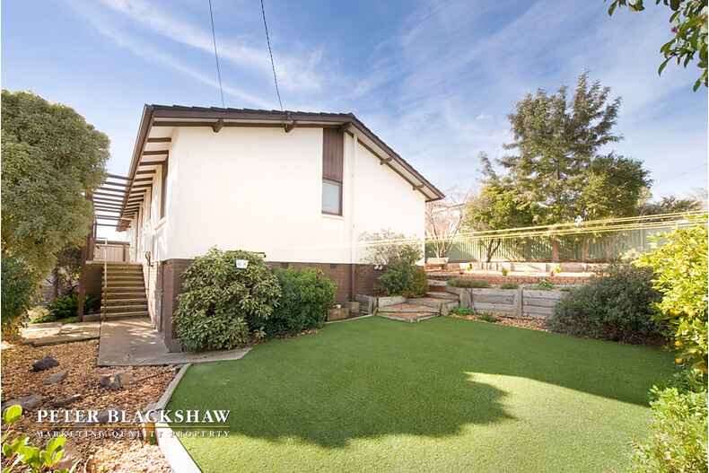 42 Macrossan Crescent Latham 42 Macrossan Crescent Latham