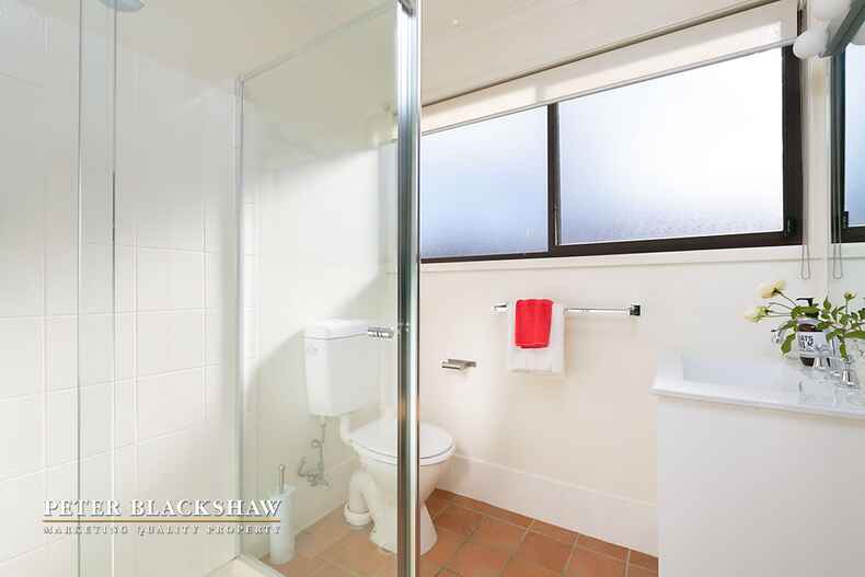 40/22 Namatjira Drive Weston 40/22 Namatjira Drive Weston
