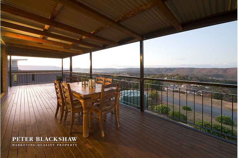 "Talpa Heights" 19 Mcintyre Crescent Googong "Talpa Heights" 19 Mcintyre Crescent Googong