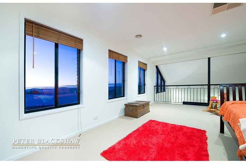 "Talpa Heights" 19 Mcintyre Crescent Googong "Talpa Heights" 19 Mcintyre Crescent Googong