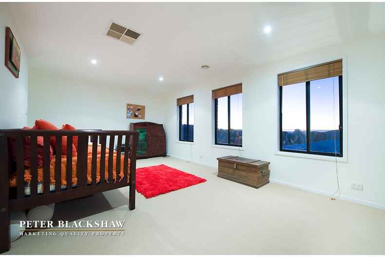 "Talpa Heights" 19 Mcintyre Crescent Googong "Talpa Heights" 19 Mcintyre Crescent Googong