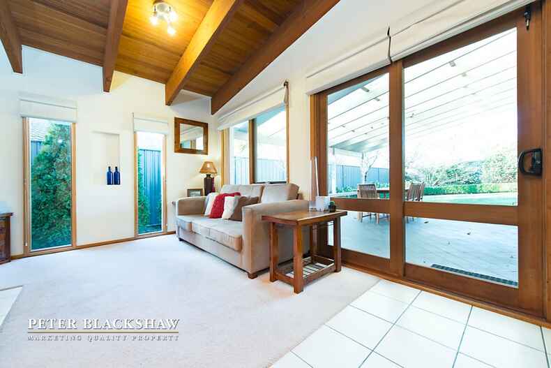 2 Skirving Place Macgregor 2 Skirving Place Macgregor