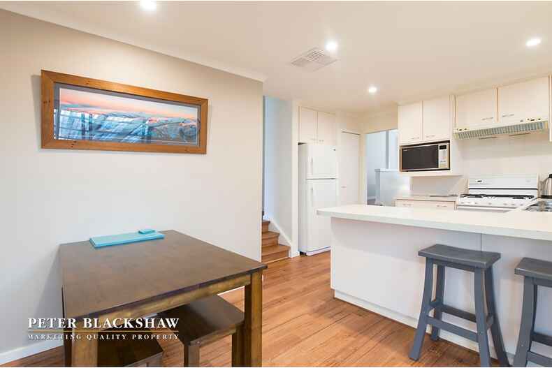 2 Skirving Place Macgregor 2 Skirving Place Macgregor