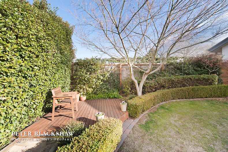 2 Skirving Place Macgregor 2 Skirving Place Macgregor