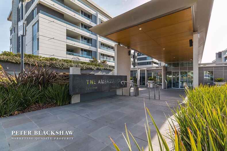 415/2 Grose Street Deakin