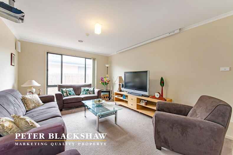 5/30 Betty Maloney Crescent Banks