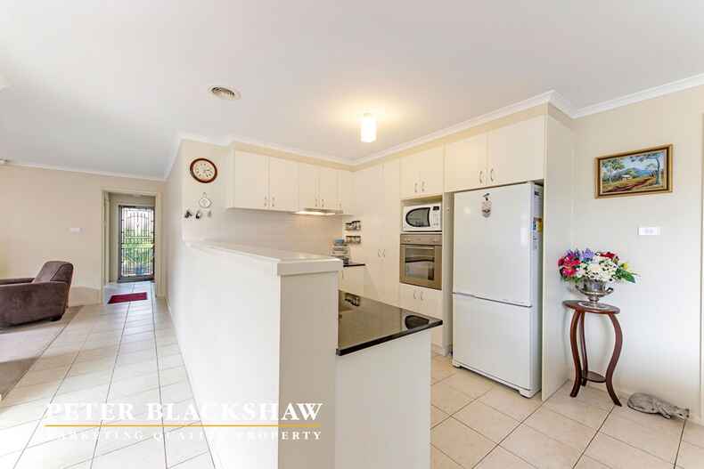 5/30 Betty Maloney Crescent Banks