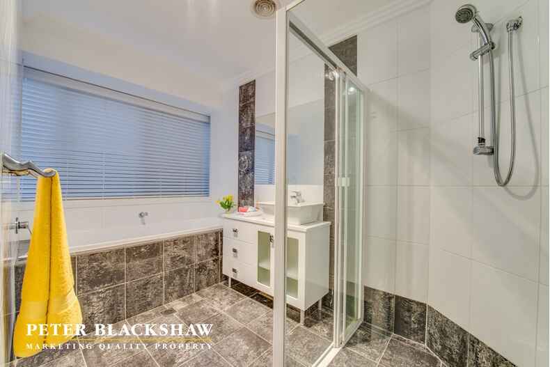 Lot 18/9 Aldor Green Conder Lot 18/9 Aldor Green Conder