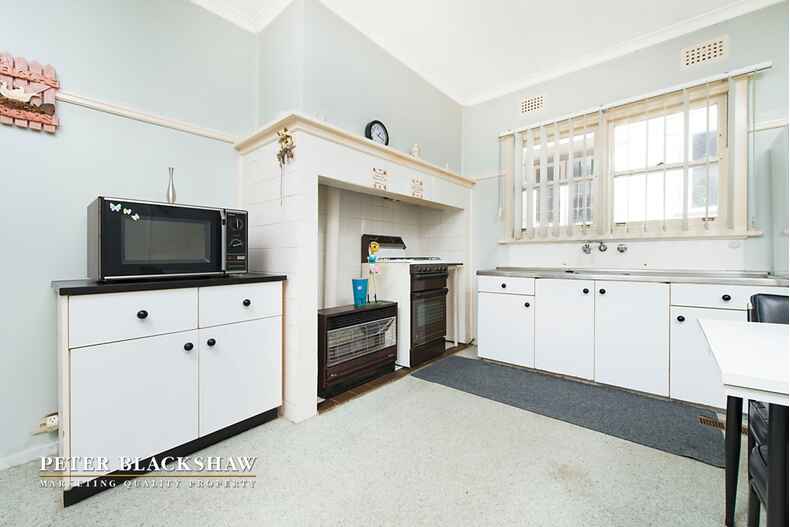 83 Stornaway Road Queanbeyan 83 Stornaway Road Queanbeyan