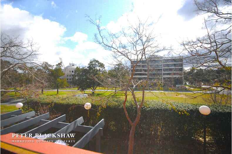 Sutherland 6/72 Canberra Avenue Griffith Sutherland 6/72 Canberra Avenue Griffith