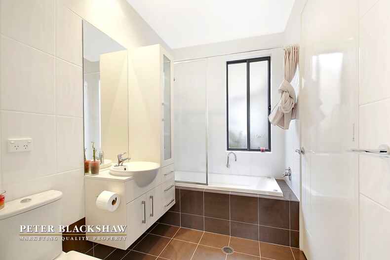 Lot 17/Madison Square 8/21 Keira Street Narrabundah Lot 17/Madison Square 8/21 Keira Street Narrabundah