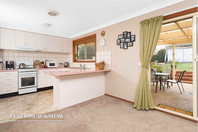 44 Hellmund Street Queanbeyan 44 Hellmund Street Queanbeyan