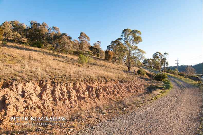 8 Eltham Place Theodore 8 Eltham Place Theodore