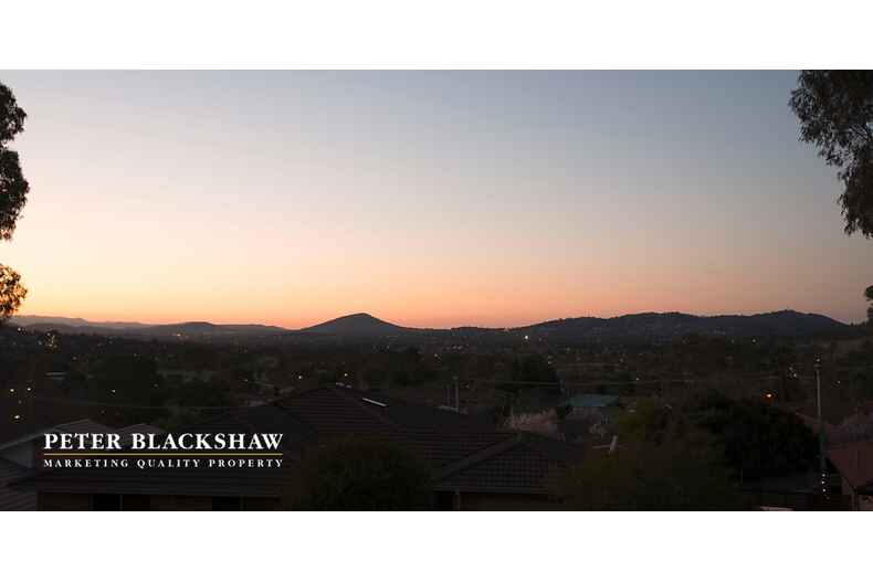 8 Eltham Place Theodore 8 Eltham Place Theodore