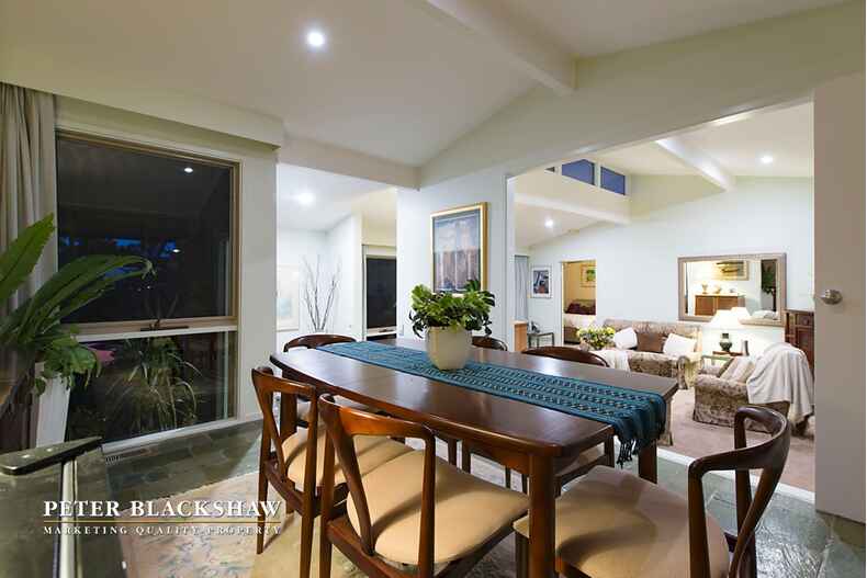 8 Eltham Place Theodore 8 Eltham Place Theodore