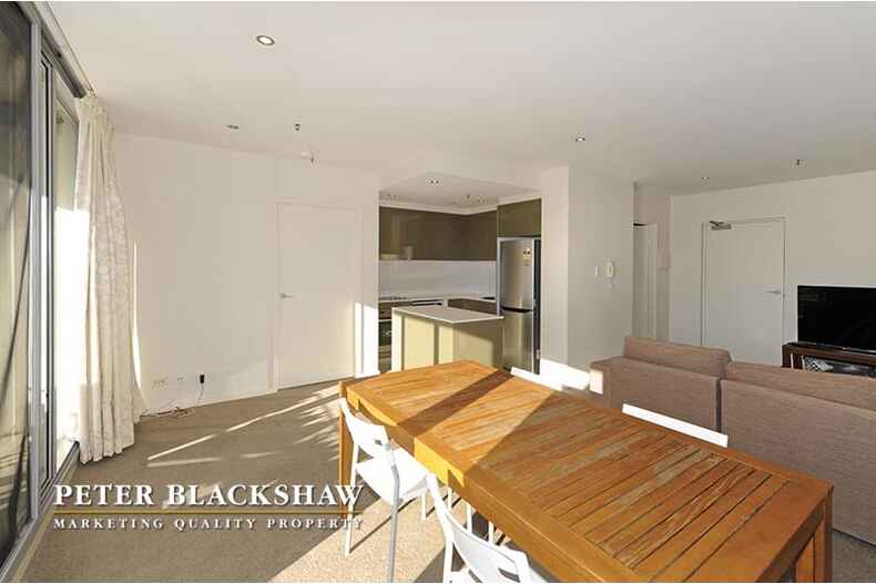 Lot 2/5/3 London Circuit City Lot 2/5/3 London Circuit City