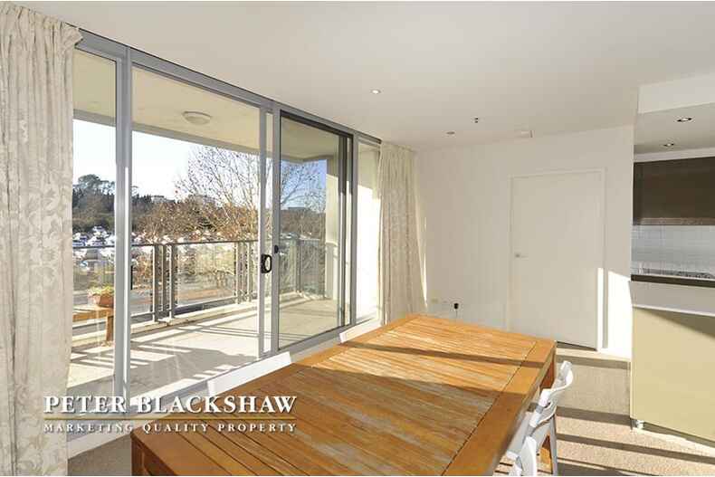 Lot 2/5/3 London Circuit City Lot 2/5/3 London Circuit City