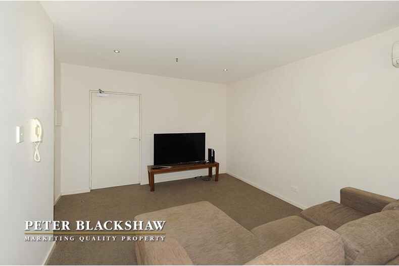 Lot 2/5/3 London Circuit City Lot 2/5/3 London Circuit City