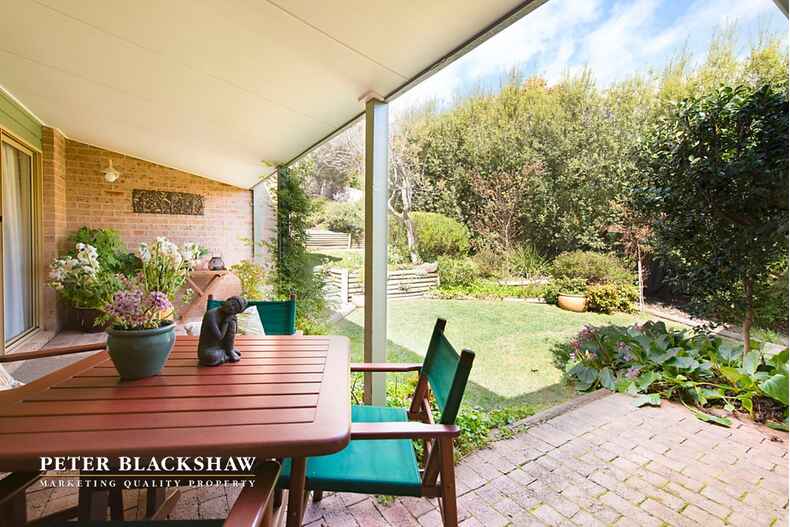 8 Eltham Place Theodore 8 Eltham Place Theodore