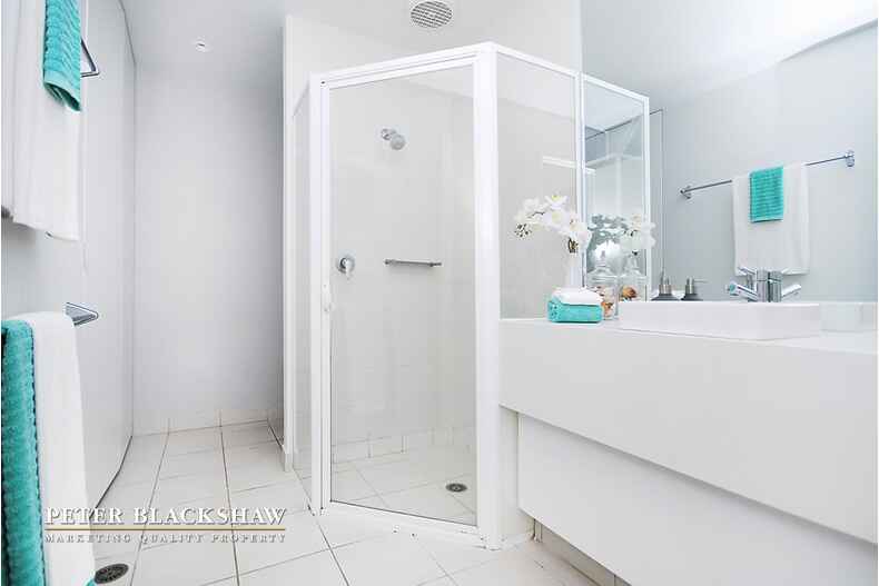 144/15 Tench Street Kingston 144/15 Tench Street Kingston