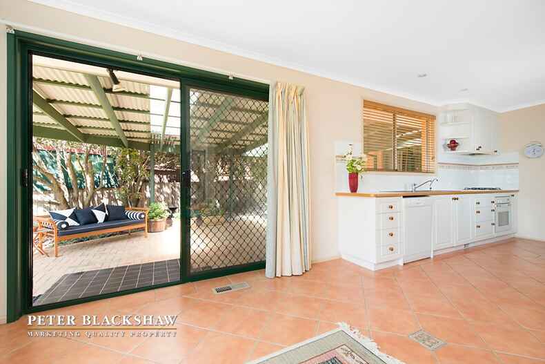 18 Graham Street Macgregor 18 Graham Street Macgregor