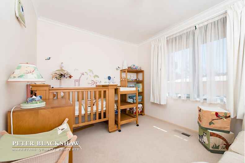 18 Graham Street Macgregor 18 Graham Street Macgregor