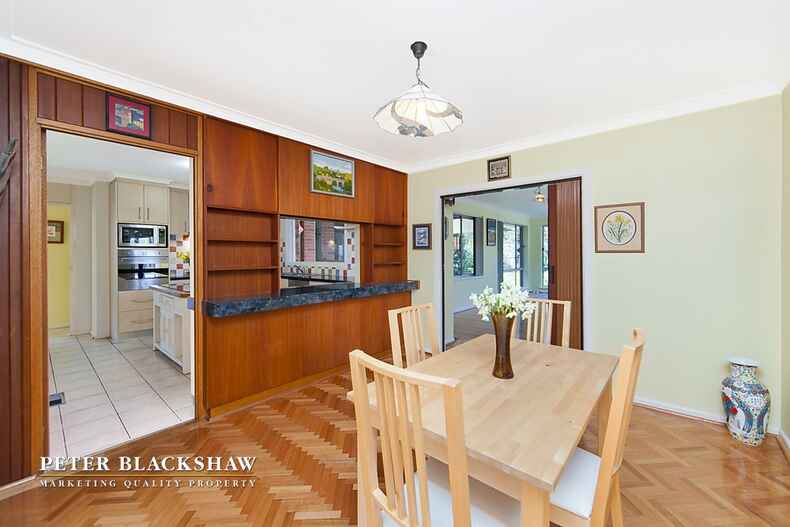 174 Captain Cook Crescent Narrabundah 174 Captain Cook Crescent Narrabundah