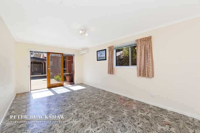 174 Captain Cook Crescent Narrabundah 174 Captain Cook Crescent Narrabundah
