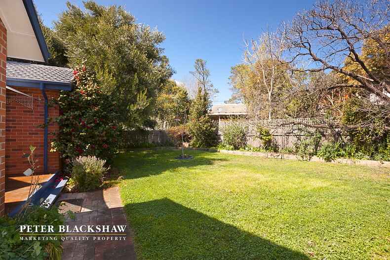 174 Captain Cook Crescent Narrabundah 174 Captain Cook Crescent Narrabundah