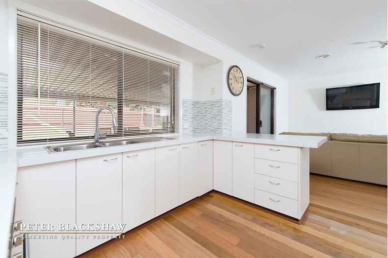 1 Patanga Gardens Queanbeyan 1 Patanga Gardens Queanbeyan