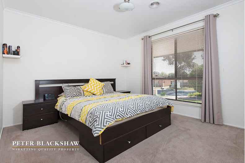 1 Patanga Gardens Queanbeyan 1 Patanga Gardens Queanbeyan