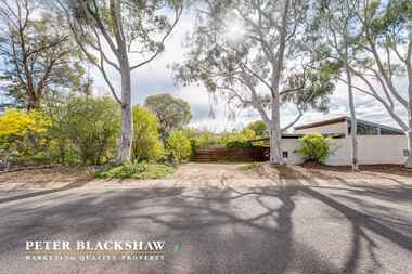 10 Pilbara Place Fisher