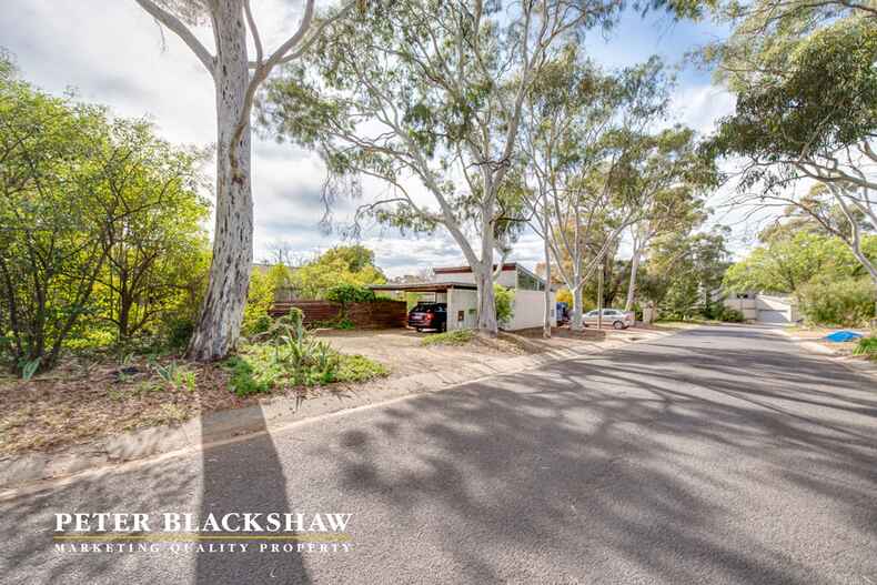 10 Pilbara Place Fisher 10 Pilbara Place Fisher