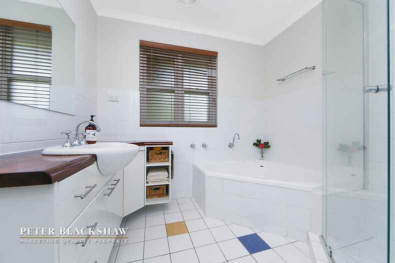 64 Caley Crescent Narrabundah 64 Caley Crescent Narrabundah